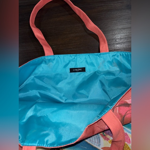 LANCOME Women’s Tote Bag with decorative exterior and blue interior - Picture 3 of 3